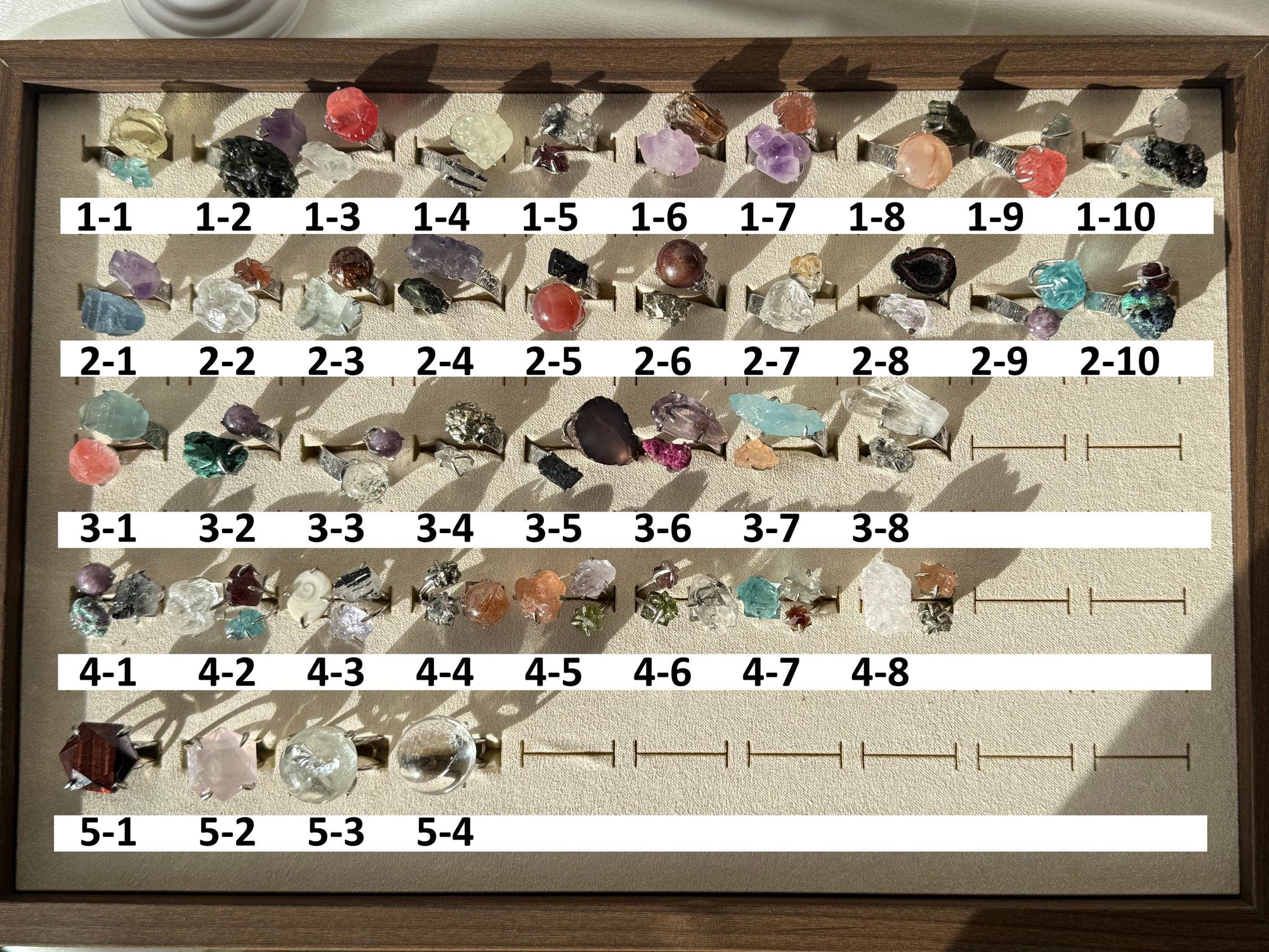 Tri-stone Rough Rings
- Agate
- Aquamarine
- Amethyst
- Rose quartz
- Crystal towers