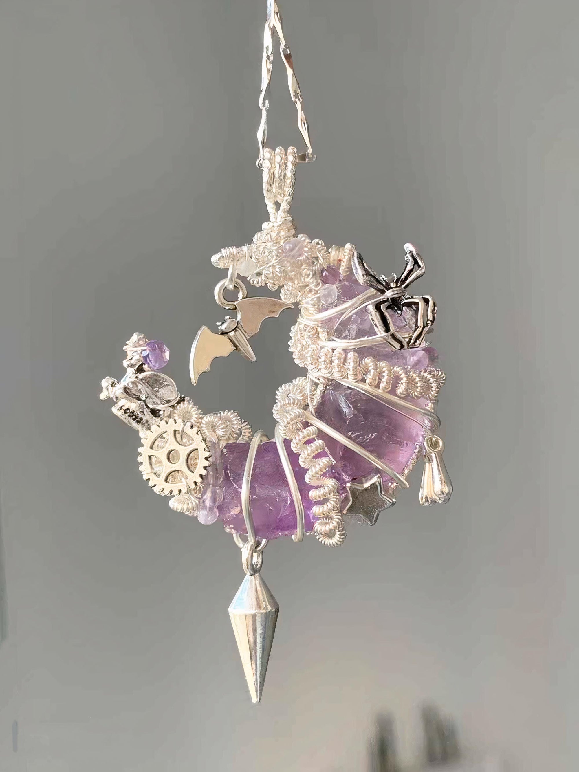 Vintage Stream Punk Style
Wire Wrapped amethyst