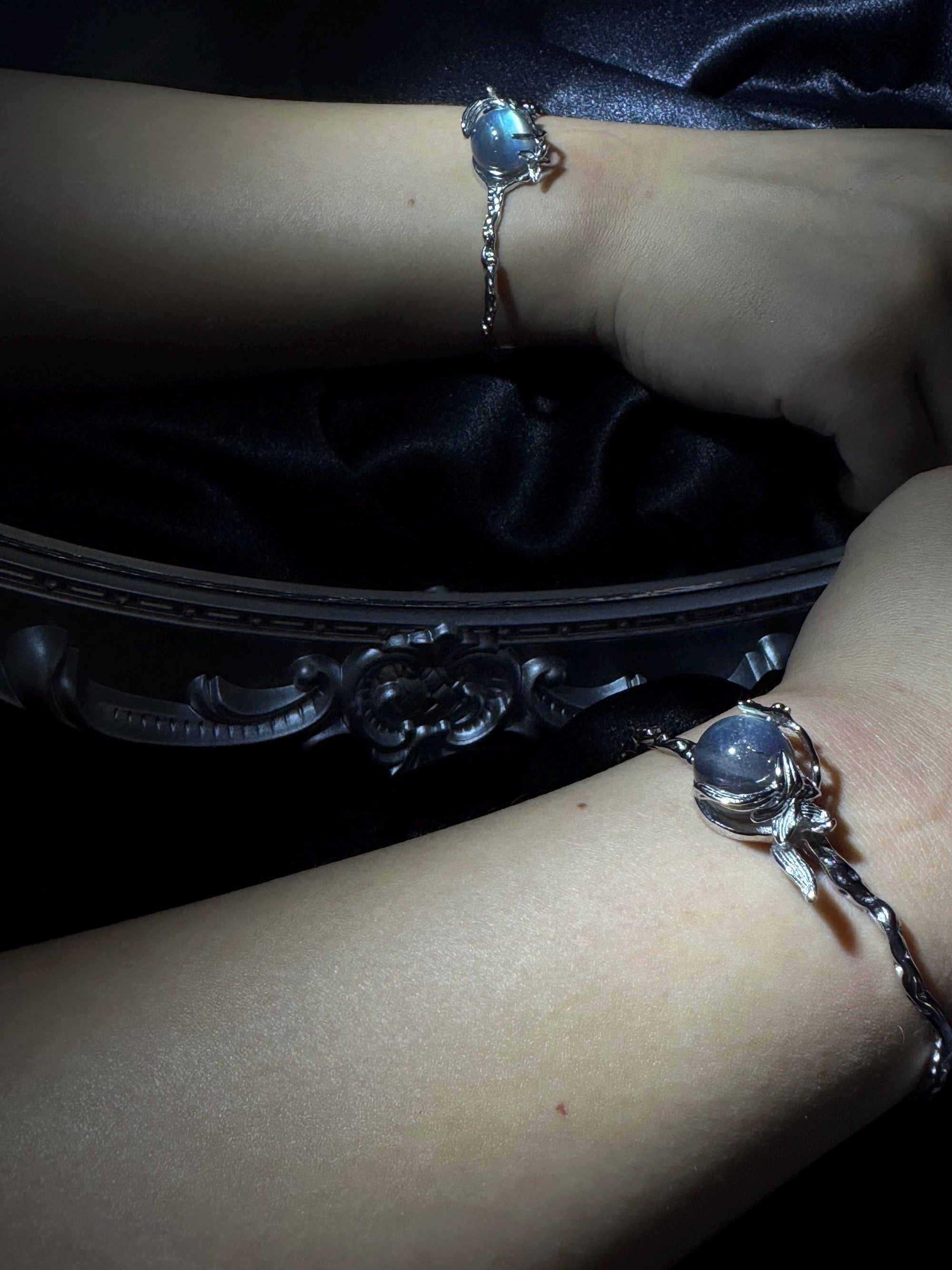 labradorite cuff Bracelet on hand
On-hand view