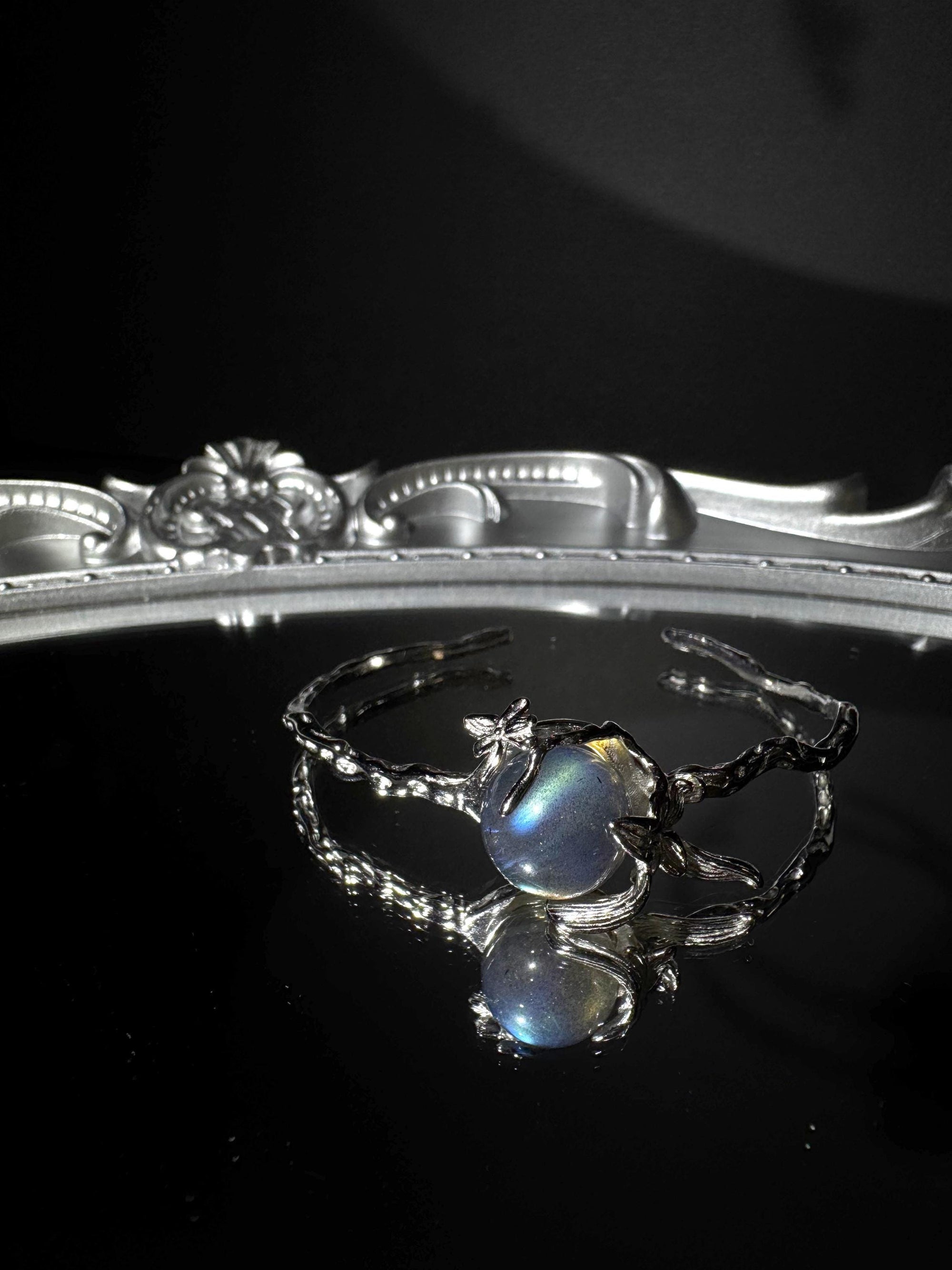 Open ended Sterling Silver Cuff Bracelet with rotating labradorite bead